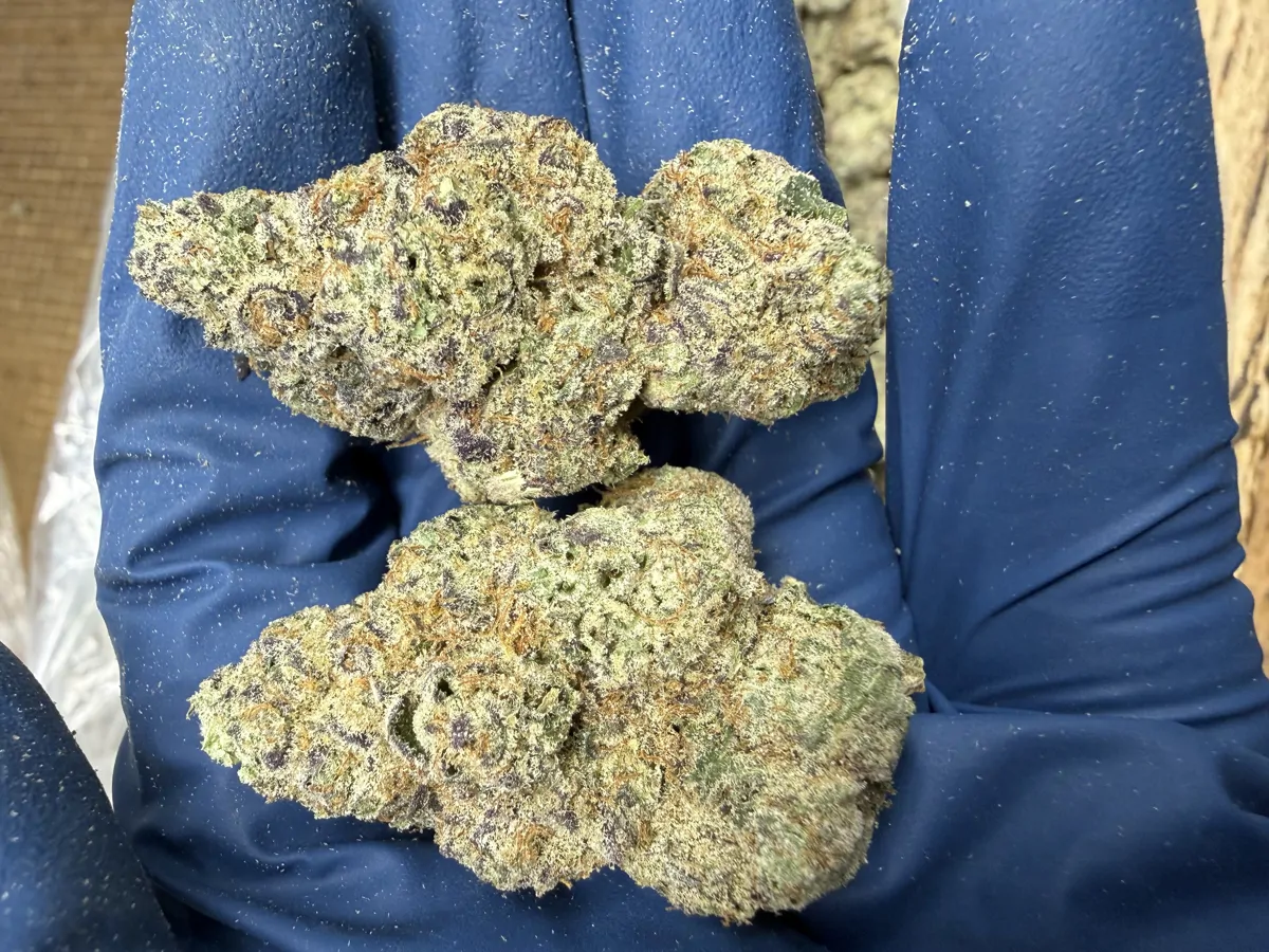 Grape Cream Cake Flower